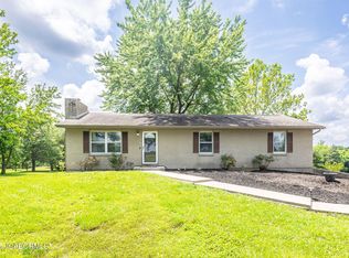 362 Van Horn Rd, Holts Summit, MO 65043