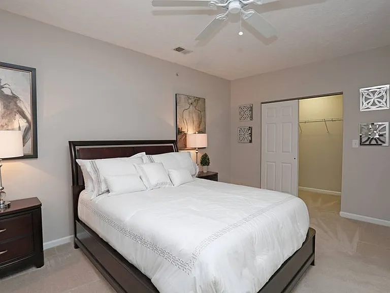 bedroom 2 (2)