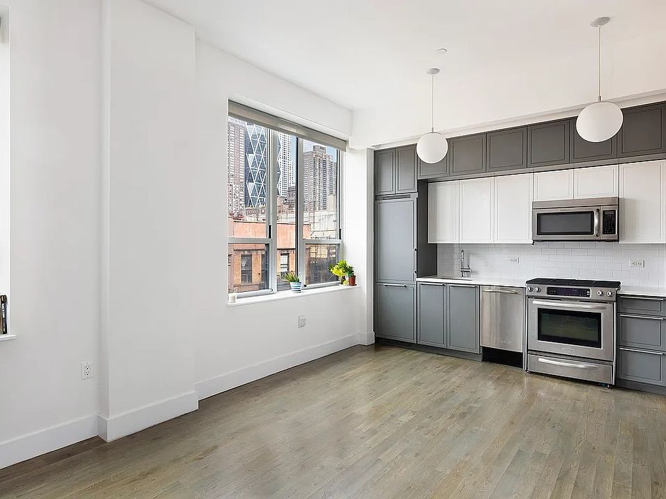 1st image of 416 W 52nd St APT 701