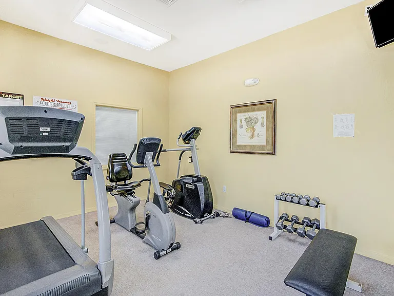 Rose Harbor Apartments — Photo 30