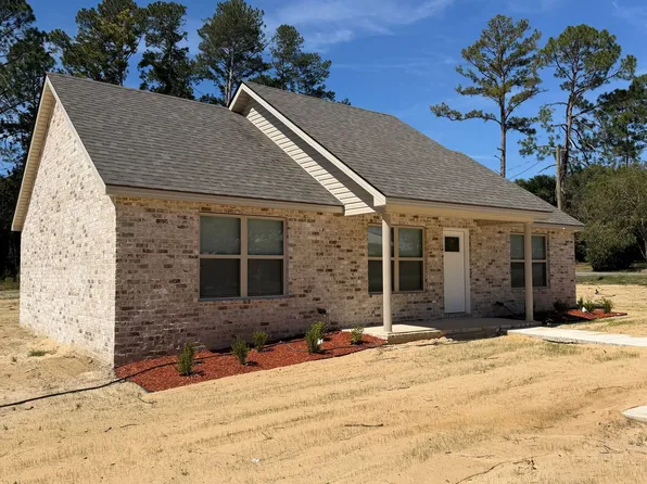 687 N Washington St, Lyons, GA 30436
