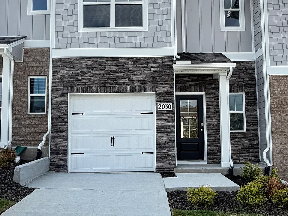 2030 Widgeon Point