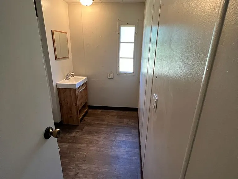 6 Reeves Rd — Photo 30