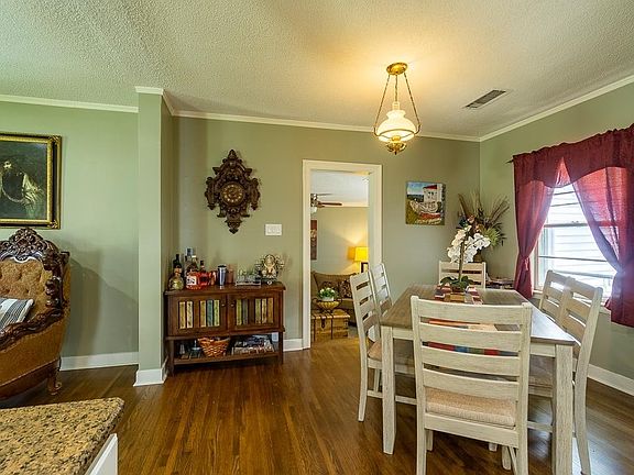 4th image of 4809 Flamingo Rd