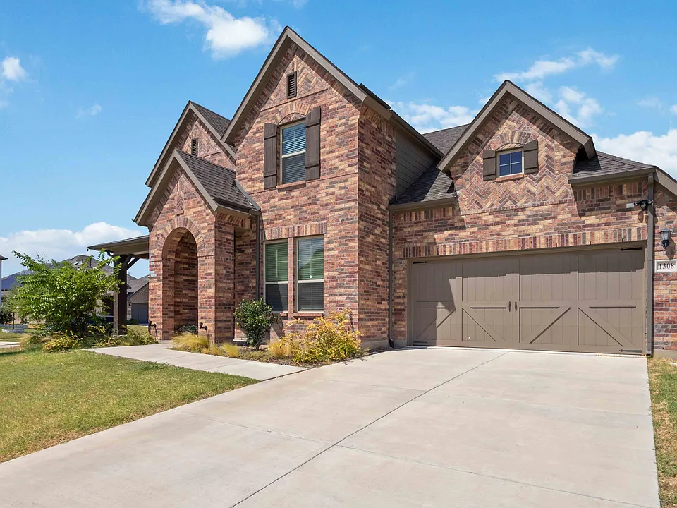 1308 Ladys Mantle Way