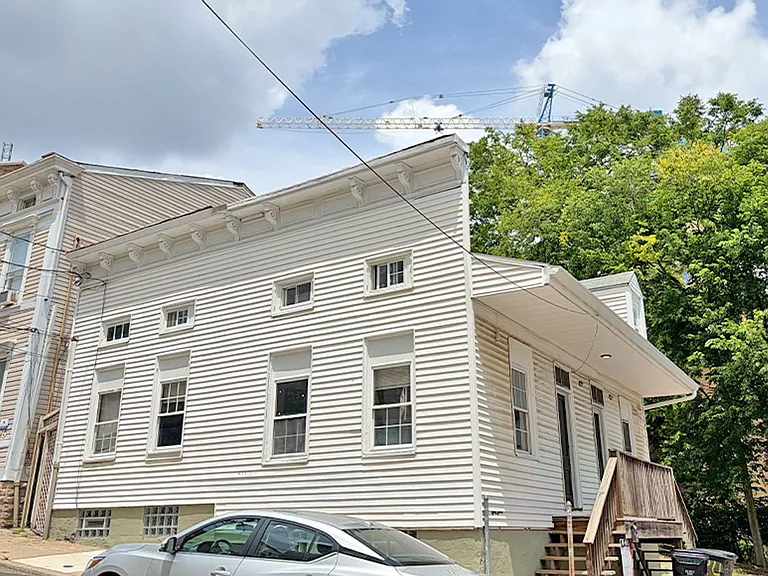 22-24 W Hollister St — Photo 14