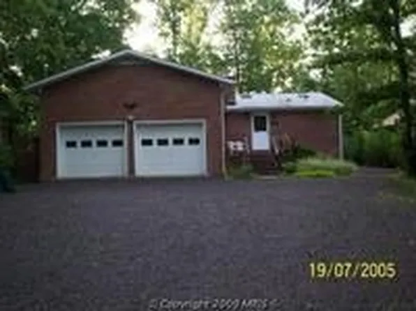 414 Yorktown Blvd, Locust Grove, VA 22508