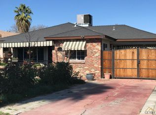 1409 9th Ave, Delano, CA 93215