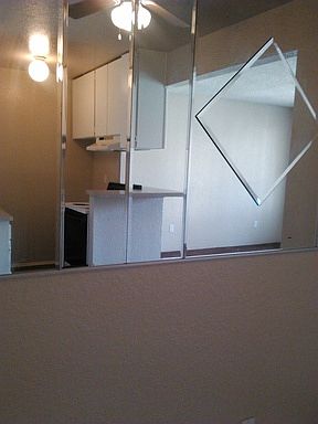 5th image of 144 W 42nd St APT 70
