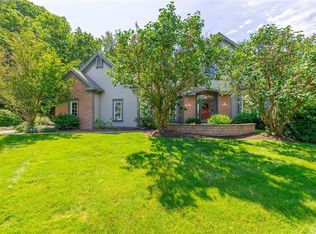 6959 Morgan Cir, Victor, NY 14564