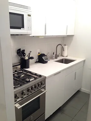 Rented by Corcoran | media 22