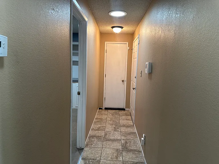 1500 Ellendale Ct — Photo 5