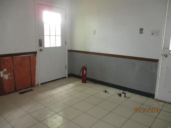4th image of 1630 Kay Dr