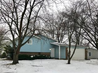 1010 Lorelei Dr, Zion, IL 60099