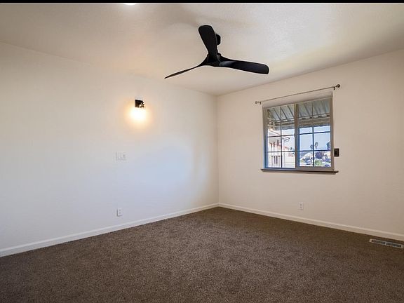 4th image of 684 Alvarado Ct