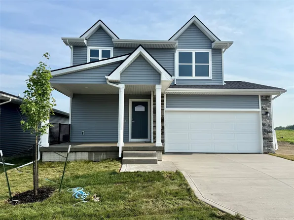1727 Gordon Ct, Norwalk, IA 50211