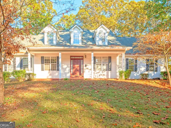 135 Buckeye Point, Commerce, GA 30530