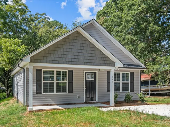 205 W 1st St, Landis, NC 28088