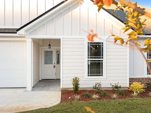 3rd image of 5606 Cherry Blossom Way