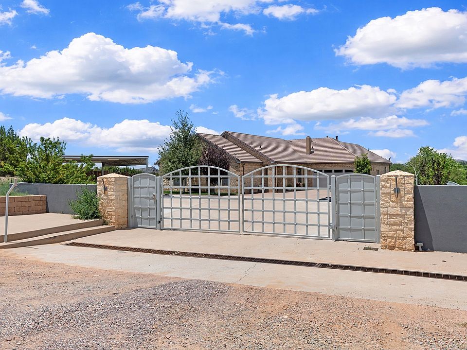 1st image of 33 N Estrellas Rd