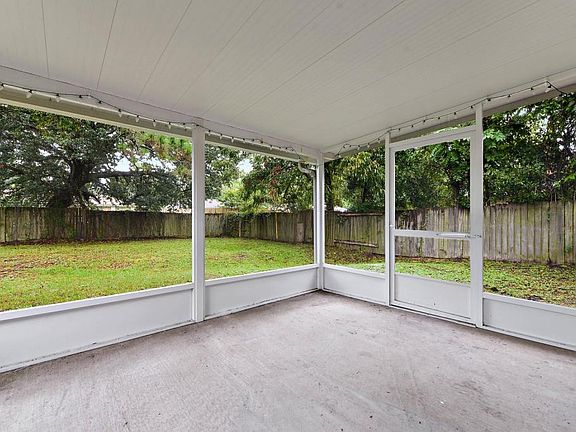 5th image of 1307 Oakhill Ave