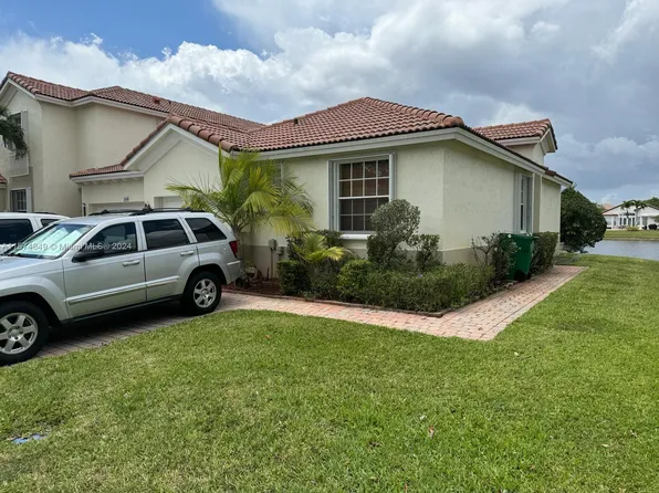 2590 SW 189th Ave #2590, Hollywood, FL 33029