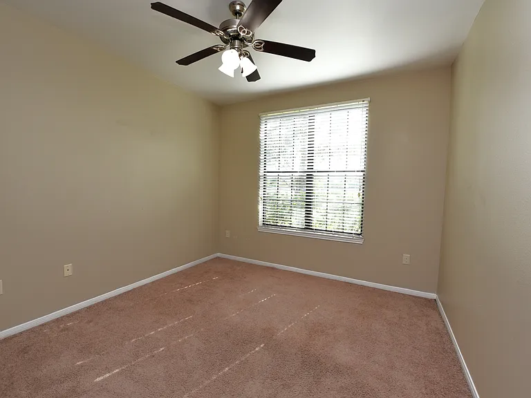 Seaside Landing Apartments — Photo 13