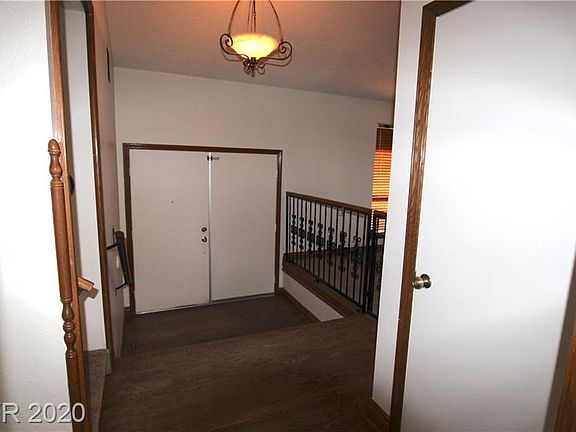5th image of 1521 Padova Dr