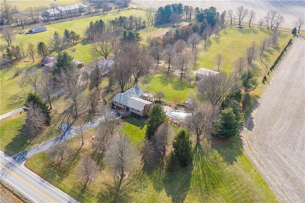 921 W Spring Valley Paintersville Rd, Spring Valley, OH 45370 Zillow