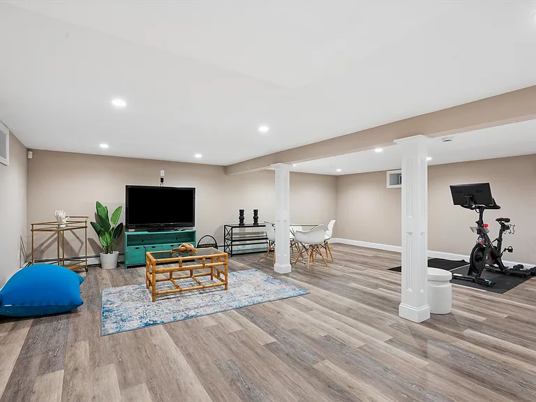 41 Homewood Dr — Photo 12