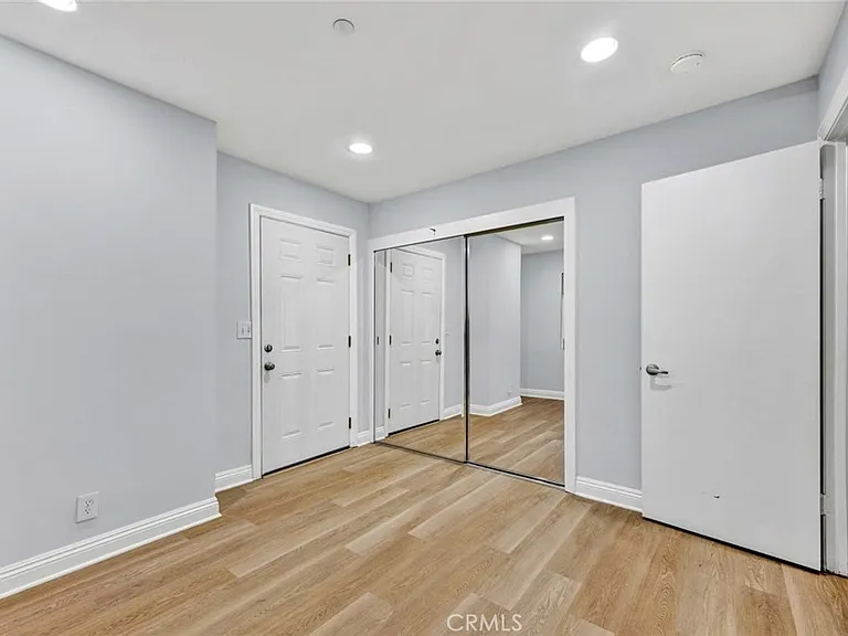 3921 Calle Real — Photo 27