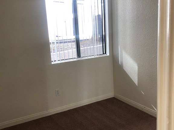 4th image of 8535 Graves Ave #117