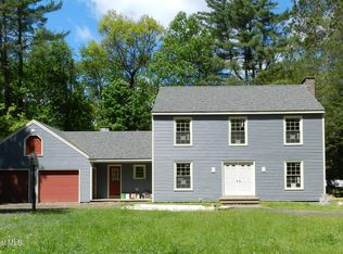 5 Apple Ln, Queensbury, NY 12804