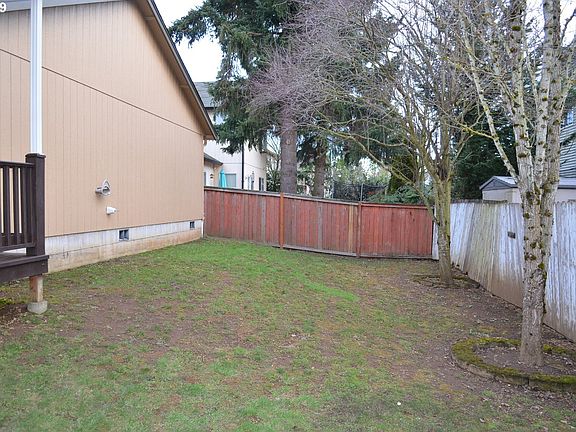 5th image of 2507 NE 164th Ave