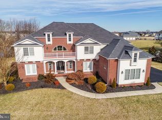 380 Estates Dr, Wyoming, DE 19934