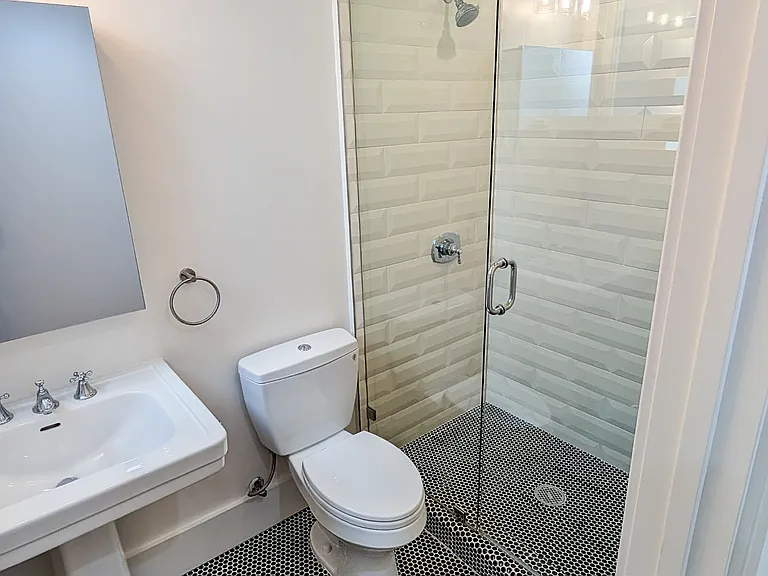 615 Minna St — Photo 6