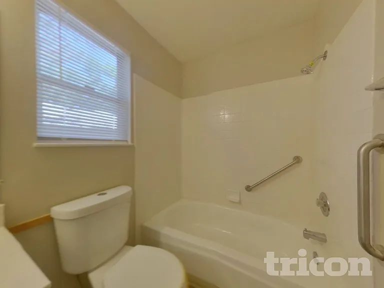 8840 Sopwith Blvd — Photo 14