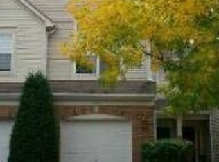 1453 Doolittle Ln, Grayslake, IL 60030