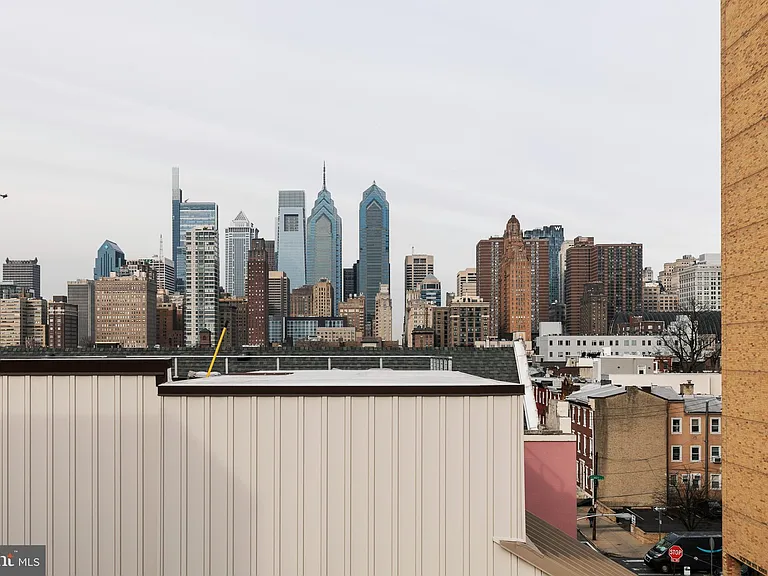 752 S 16th St #4A — Photo 30