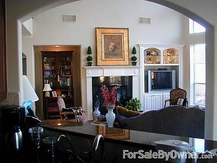 5th image of 3015 Wickwood Dr
