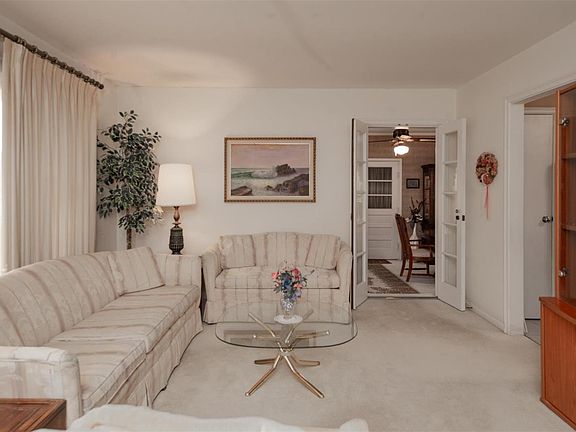 5th image of 1027 Druso Ln