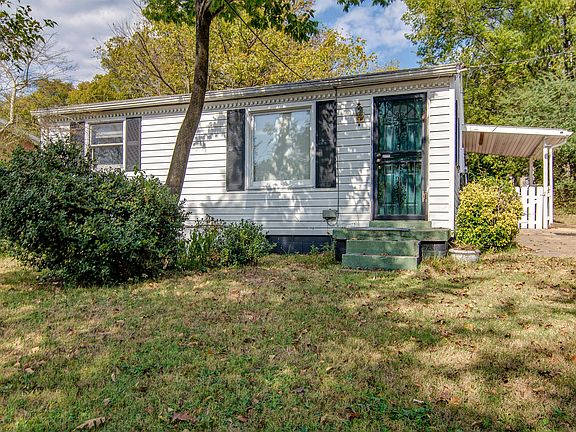2nd image of 219 Hart Ln