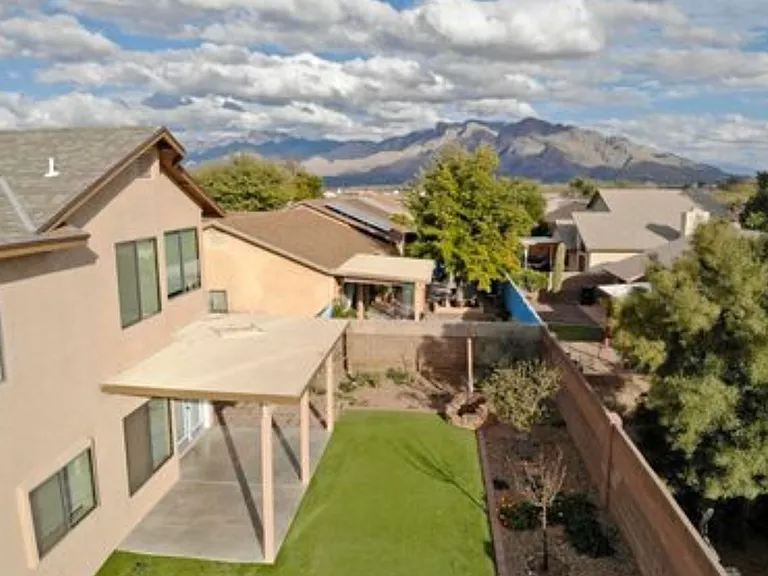 2631 W Camino Del Medrano — Photo 4
