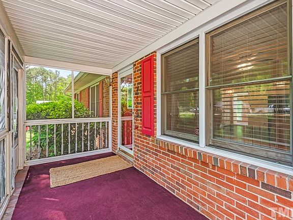 5th image of 2811 Dublin St