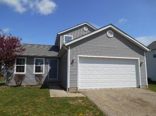 66 Brooksedge Dr E, Pataskala, OH 43062