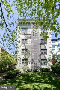 116 N Carolina Ave SE APT 302, Washington, DC, 20003