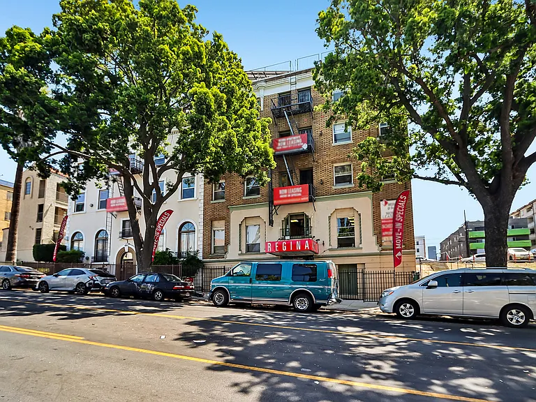 Regina Apartments