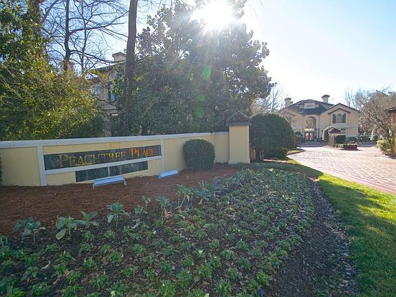 2nd image of 3777 Peachtree Rd NE APT 735