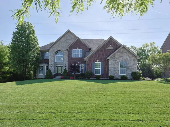 3328 Riverside Dr, Mason, OH 45040