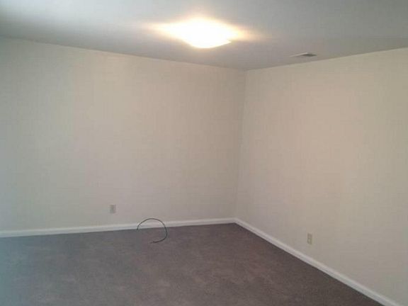 4th image of 411 S Marietta St APT F